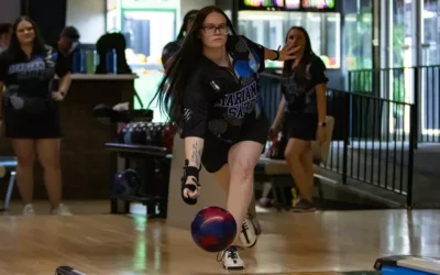 Sabre women’s bowling opens CCIW action