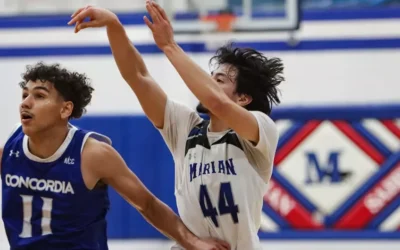Marian men’s basketball stumbles late in loss