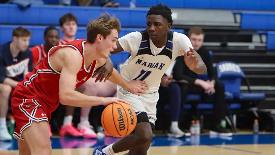 men playing college basketball