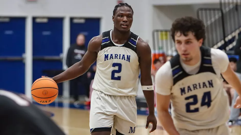 men playing college basketball