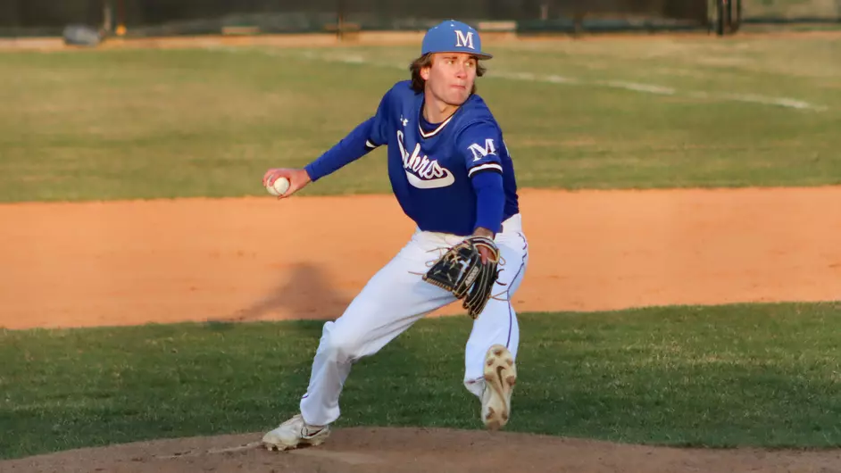 Late rally leads Marian baseball to split