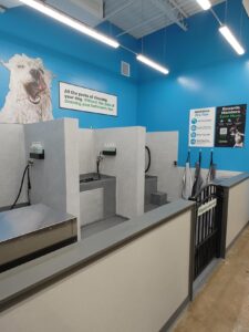 Pet bathing section