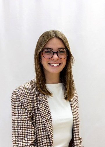 A smiling young woman