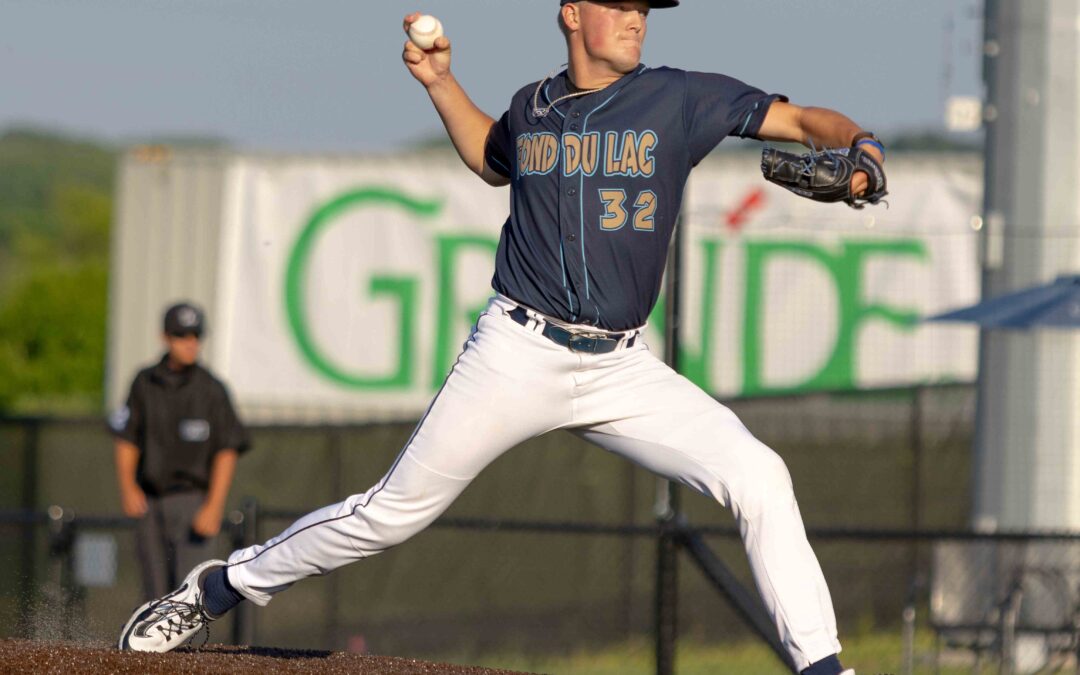Dock Spiders Fall in Double Header Series Against Chinooks