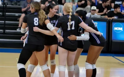 Sabre women’s volleyball swept to open Stinger Classic