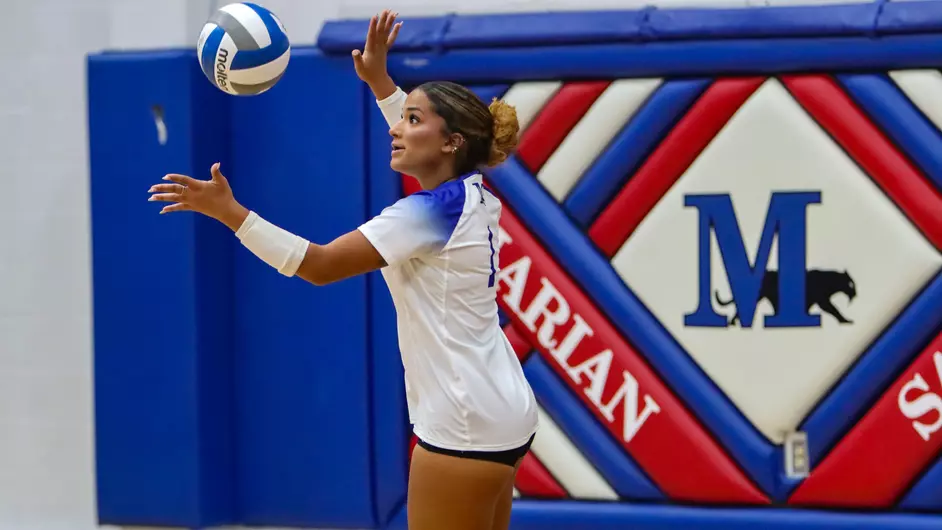 Sabre women’s volleyball goes toe-to-toe with Edgewood